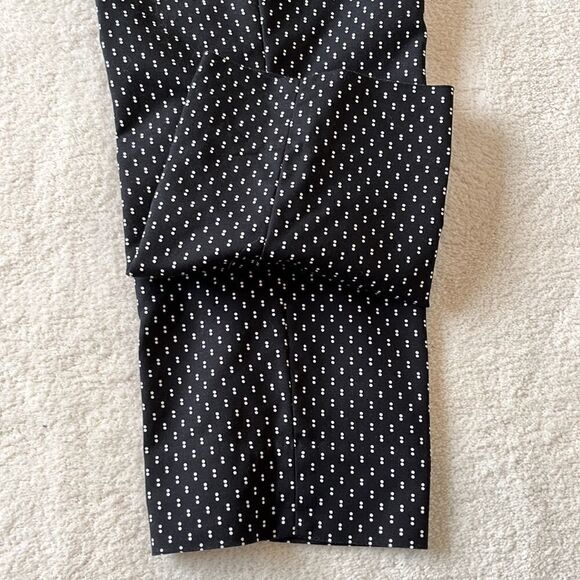 Hilary Radley women’s black & white capri pants Size 12 - Picture 4 of 7
